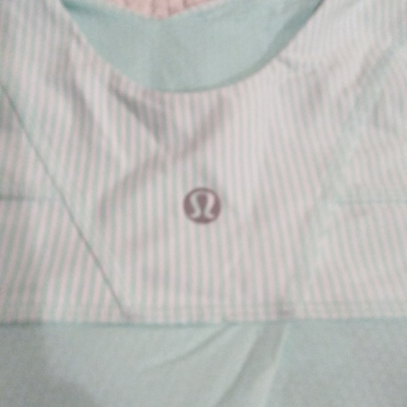 Lululemon Tank Top "Take Me" with Pull-tie Bottom String Sz 10 - Picture 9 of 12